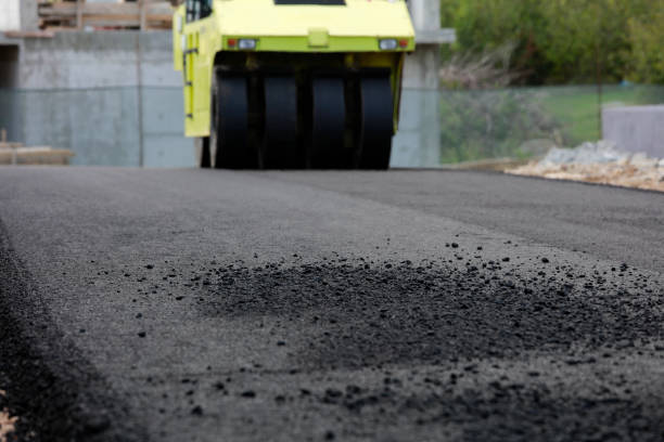 Best Driveway Paving Contractor  in Tipton, MO